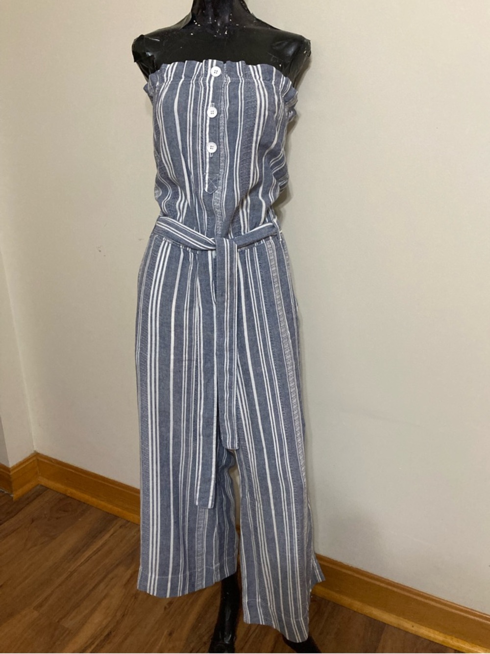 Bella Dahl Blue and White Strapless Wide-Leg Jumpsuit. Item# SS1pcp5